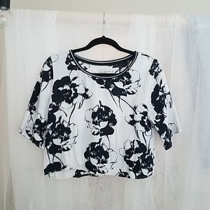 Abercrombie & Fitch Cropped Floral Top